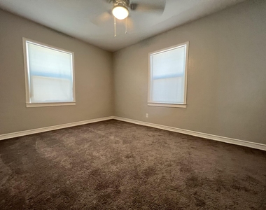 408 Ramona Avenue - Photo Thumbnail 24