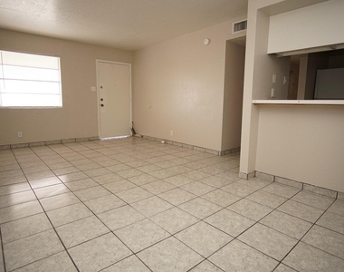 4700 Maxwell Avenue - Photo Thumbnail 1