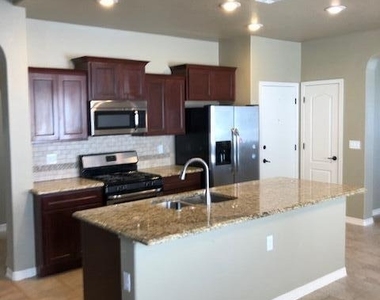 13479 Halifax Street - Photo Thumbnail 7