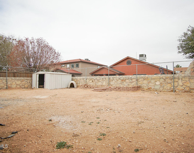 13717 Paseo De Fe Circle - Photo Thumbnail 24