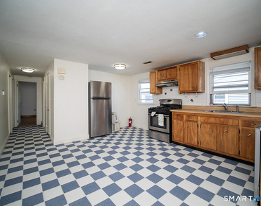 38 Landin Street - Photo Thumbnail 3