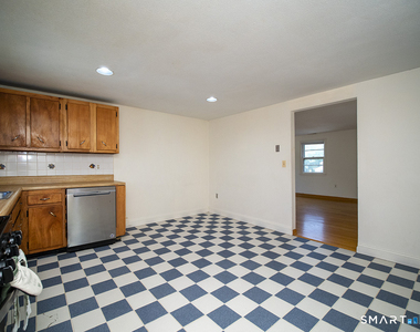 38 Landin Street - Photo Thumbnail 7