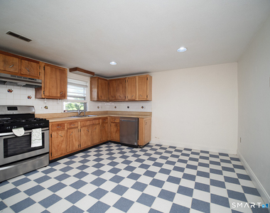 38 Landin Street - Photo Thumbnail 5