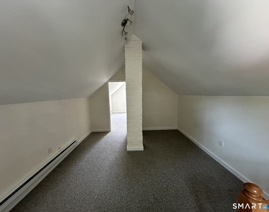 128 Grove Place - Photo Thumbnail 16
