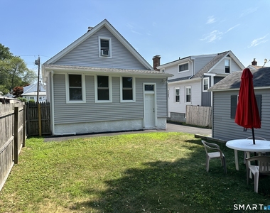 128 Grove Place - Photo Thumbnail 25