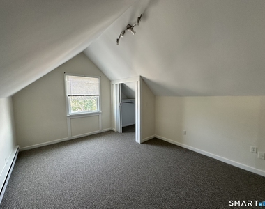 128 Grove Place - Photo Thumbnail 17