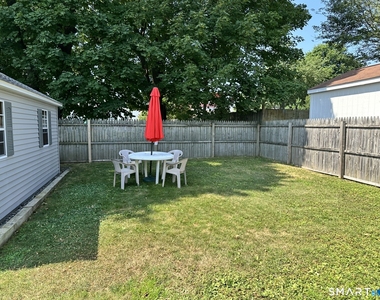 128 Grove Place - Photo Thumbnail 23