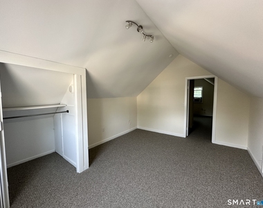 128 Grove Place - Photo Thumbnail 19