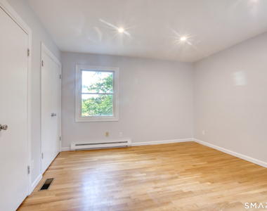 8 Ridge Place - Photo Thumbnail 16