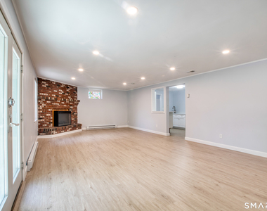 8 Ridge Place - Photo Thumbnail 23