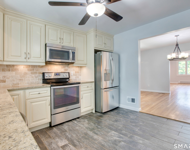 8 Ridge Place - Photo Thumbnail 8