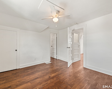 318 Suburban Avenue - Photo Thumbnail 26