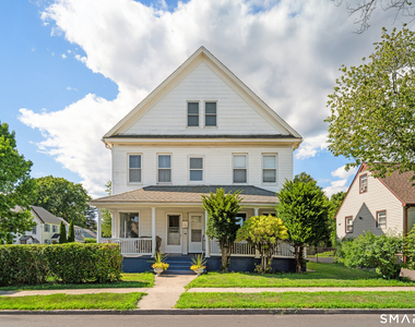 318 Suburban Avenue - Photo Thumbnail 1