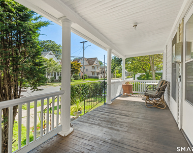 318 Suburban Avenue - Photo Thumbnail 4