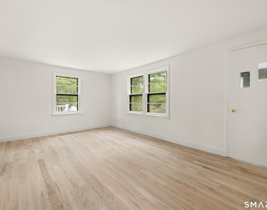 1335 1335 Wolf Hill Road - Photo Thumbnail 10