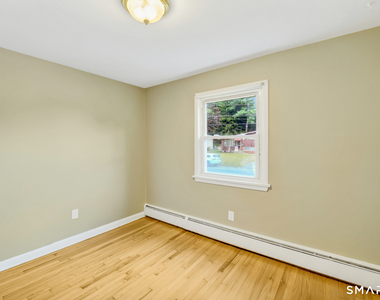 71 Devonwood Drive - Photo Thumbnail 4