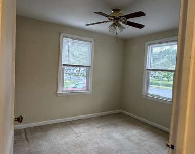 227 Spencer Street - Photo Thumbnail 10