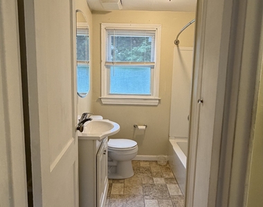227 Spencer Street - Photo Thumbnail 13