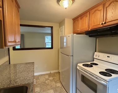 227 Spencer Street - Photo Thumbnail 6