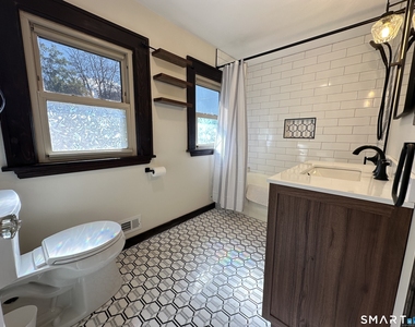 21 Elgin Avenue - Photo Thumbnail 26