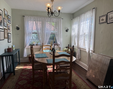 21 Elgin Avenue - Photo Thumbnail 13