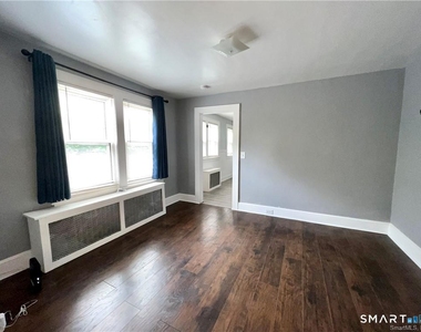 1105 Hillside Avenue - Photo Thumbnail 1
