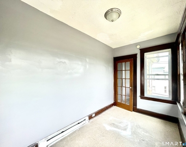 146 Charles Street - Photo Thumbnail 14