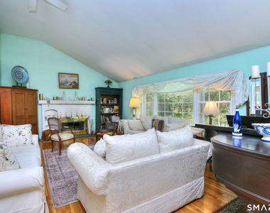287 Greens Farms Road - Photo Thumbnail 8