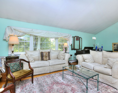 287 Greens Farms Road - Photo Thumbnail 12