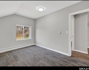 158 Cliff Street - Photo Thumbnail 9