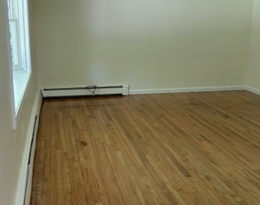 154 Riverhill Road - Photo Thumbnail 4