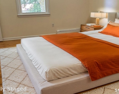 154 Riverhill Road - Photo Thumbnail 10