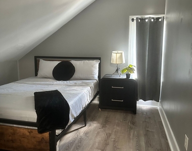 189 Putnam Street - Photo Thumbnail 13