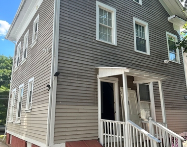 189 Putnam Street - Photo Thumbnail 2