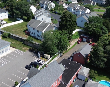 651 651 Main St Street - Photo Thumbnail 4