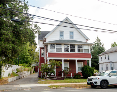 651 651 Main St Street - Photo Thumbnail 10
