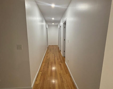 339 Harral Avenue - Photo Thumbnail 5