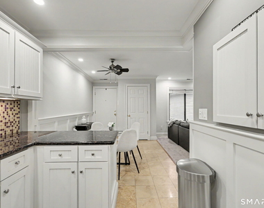 2289 Bedford Street - Photo Thumbnail 6