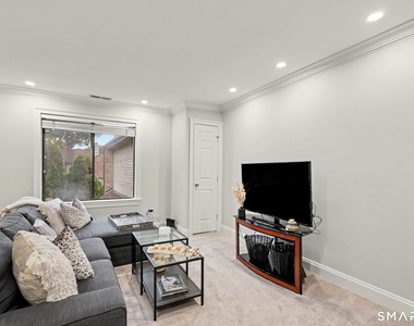 2289 Bedford Street - Photo Thumbnail 11