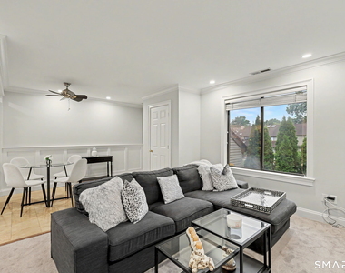 2289 Bedford Street - Photo Thumbnail 12