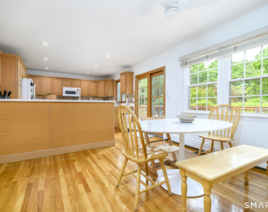 44 Newfield Court - Photo Thumbnail 4