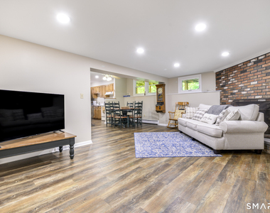 44 Newfield Court - Photo Thumbnail 21