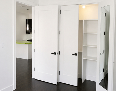 147 Rogers Avenue - Photo Thumbnail 3