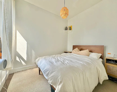 316 Patchen Avenue - Photo Thumbnail 2