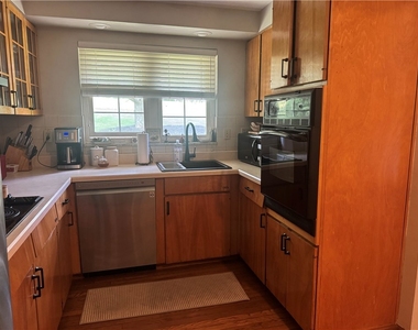 257 Johnston Road - Photo Thumbnail 3