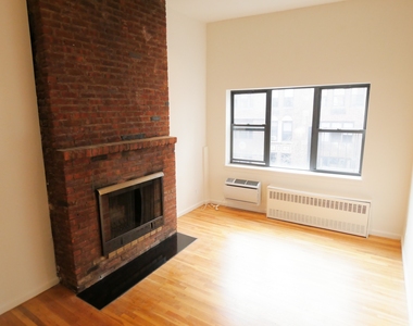 213 East 73rd Street - Photo Thumbnail 1