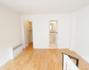 213 East 73rd Street - Photo Thumbnail 11