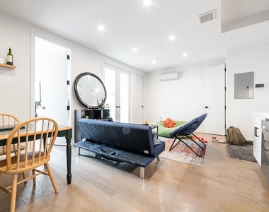 254 East 28th Street - Photo Thumbnail 5
