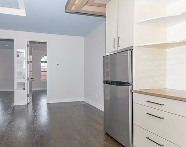 854 Greene Avenue - Photo Thumbnail 1