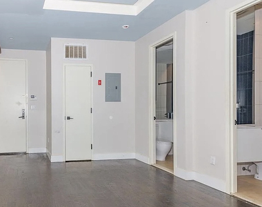 854 Greene Avenue - Photo Thumbnail 4